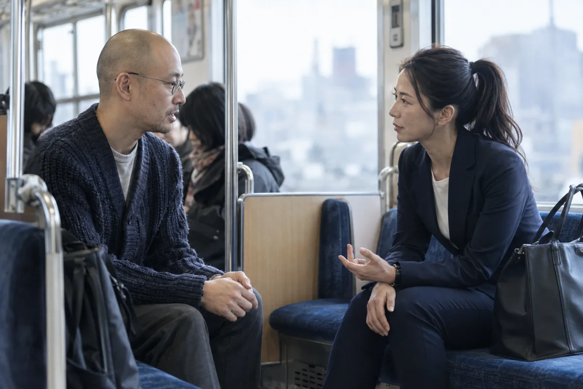 50代既婚者がアプリを使う前に|目的とリスクの棚卸しの状況を日常の場面で表した編集部イメージ